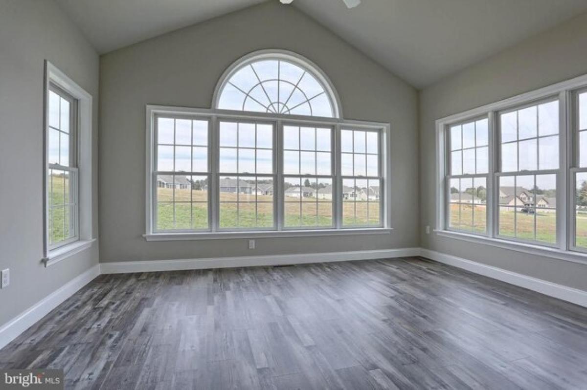 Picture of Home For Sale in Lebanon, Pennsylvania, United States