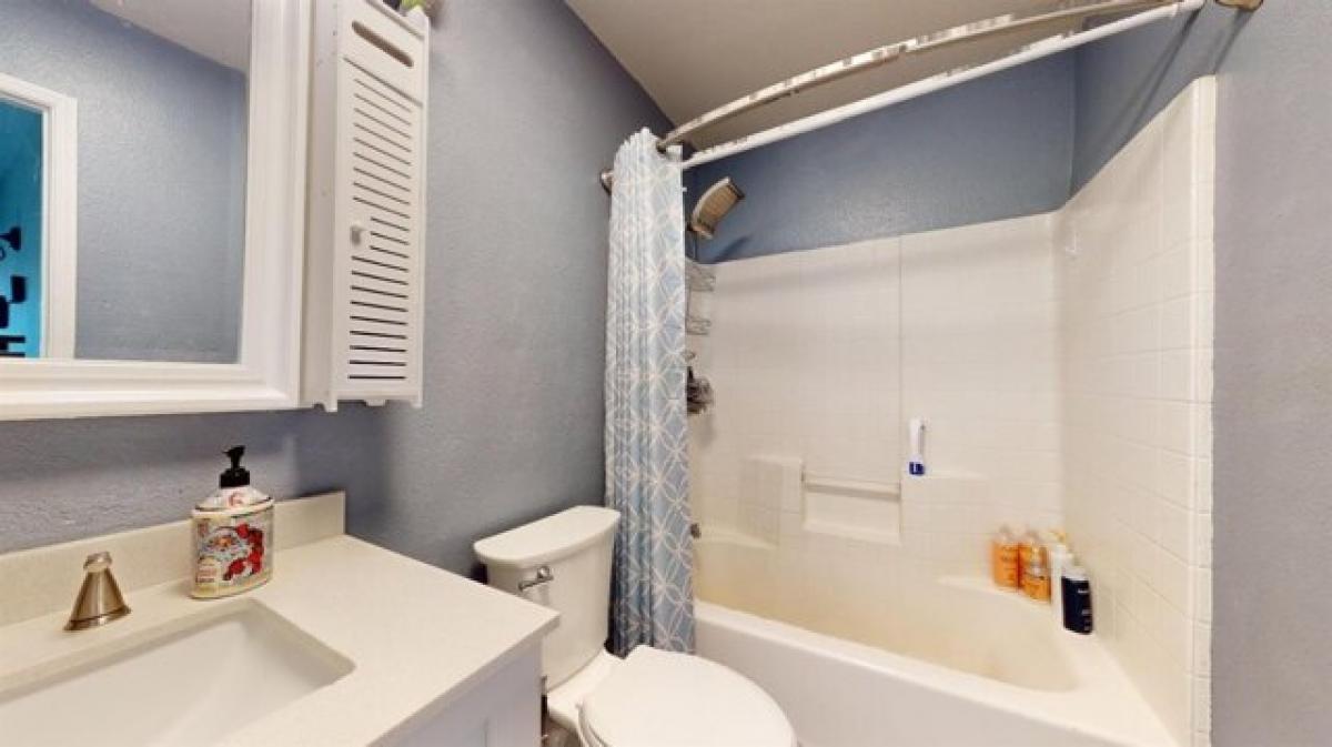 Picture of Home For Sale in Clovis, California, United States