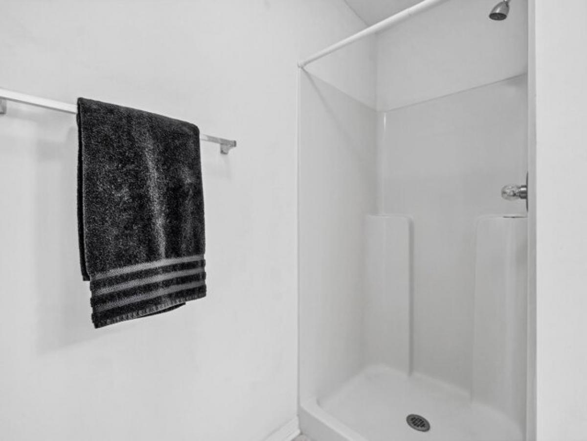 Picture of Home For Sale in Crestview, Florida, United States