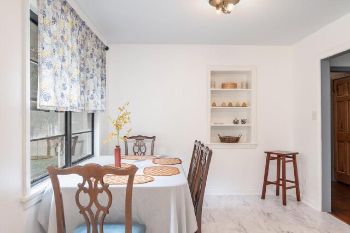 Picture of Home For Sale in Hot Springs, Arkansas, United States