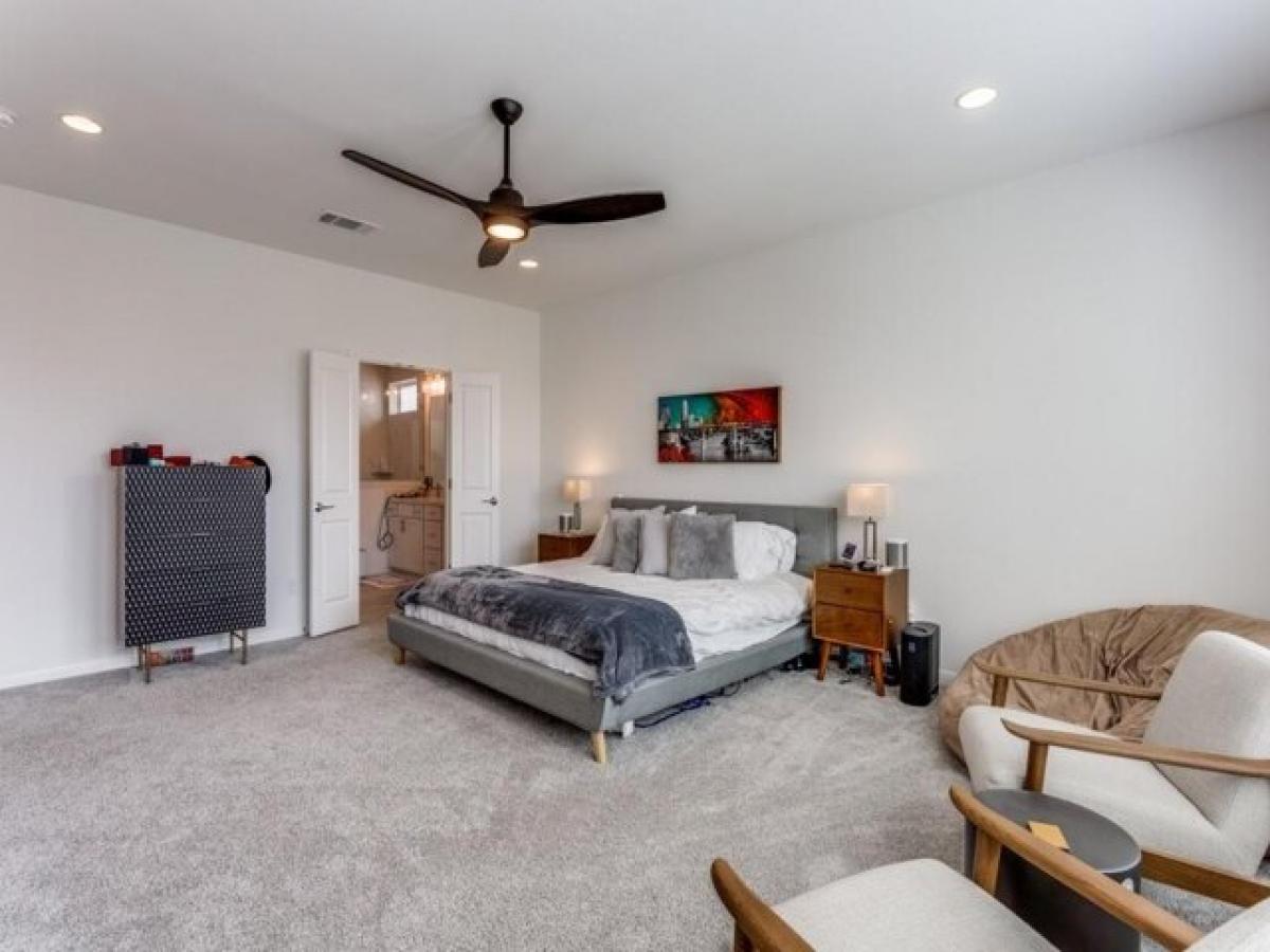 Picture of Home For Sale in Leander, Texas, United States