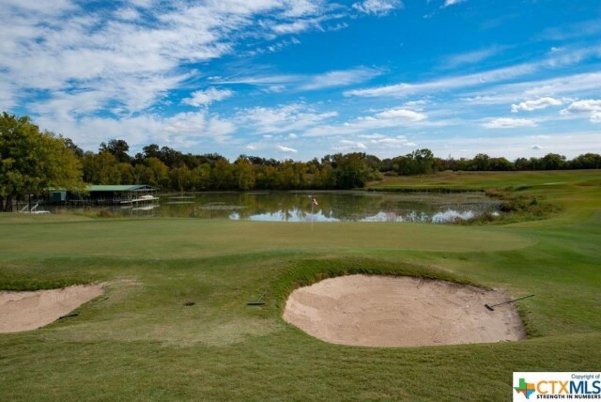 Picture of Residential Land For Sale in New Braunfels, Texas, United States