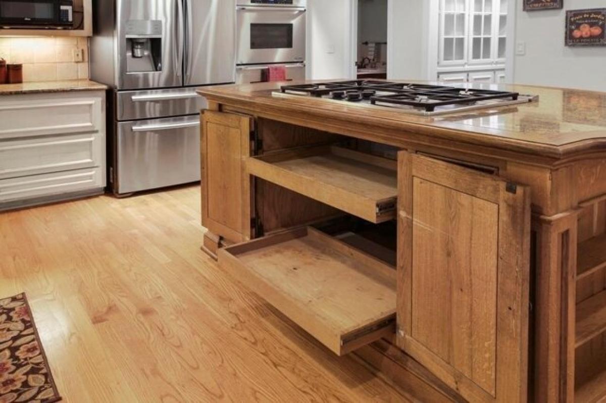 Picture of Home For Sale in Roswell, Georgia, United States