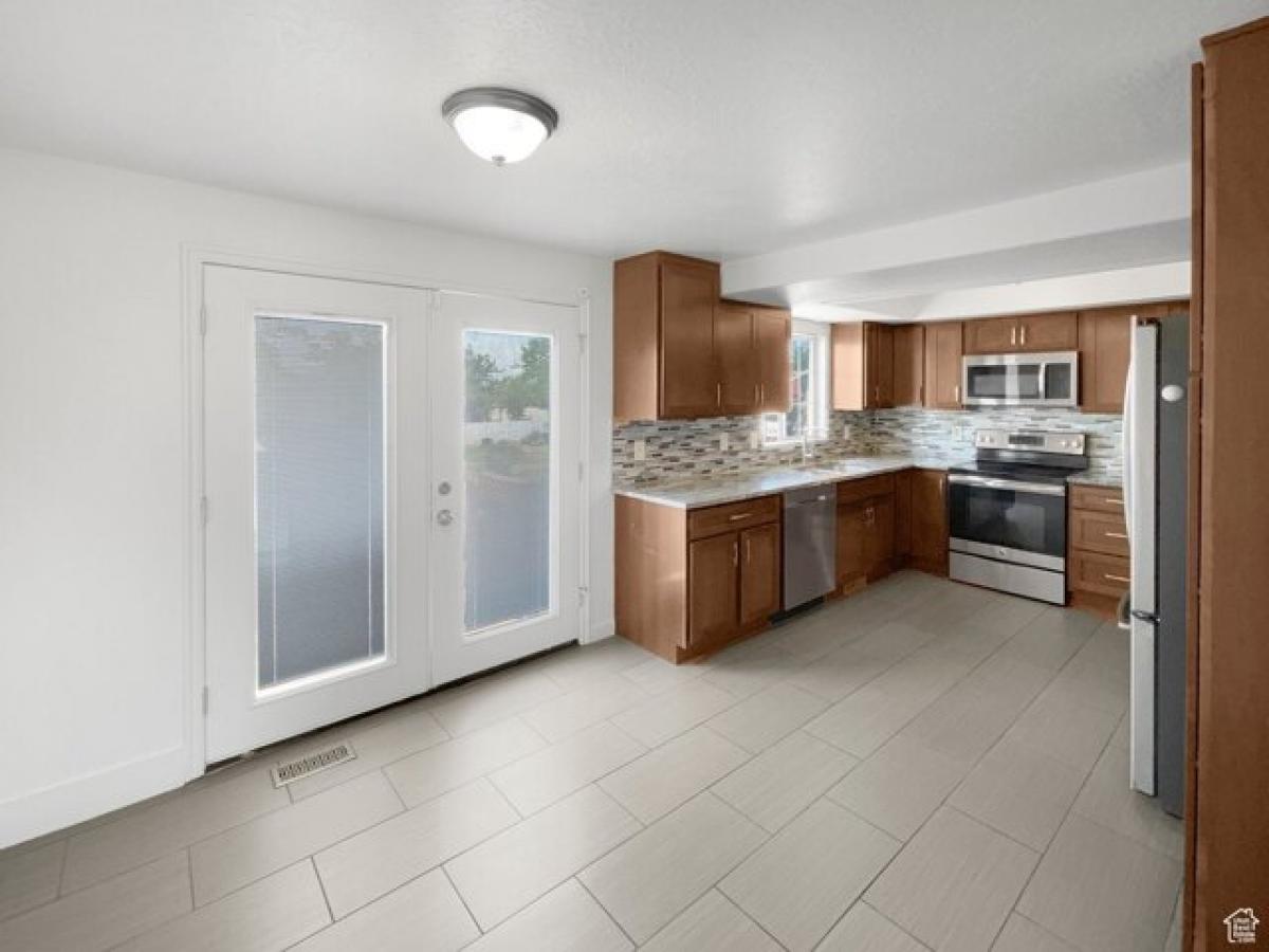 Picture of Home For Sale in Roy, Utah, United States