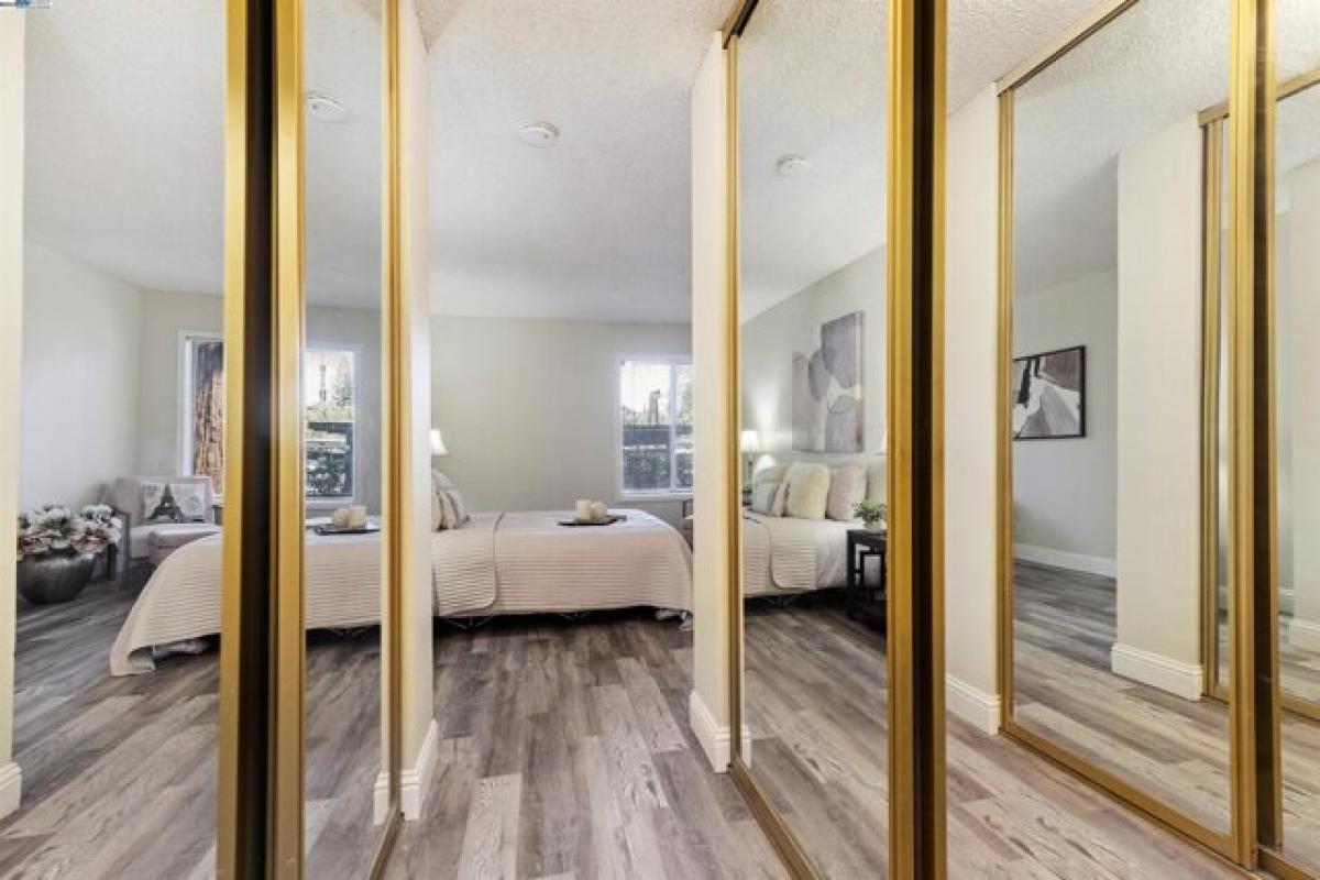 Picture of Home For Sale in Concord, California, United States