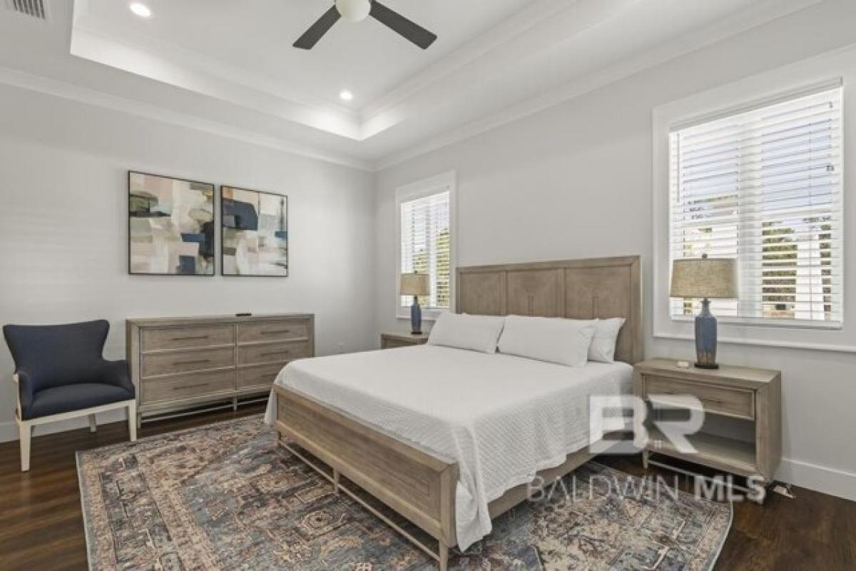 Picture of Home For Sale in Gulf Shores, Alabama, United States