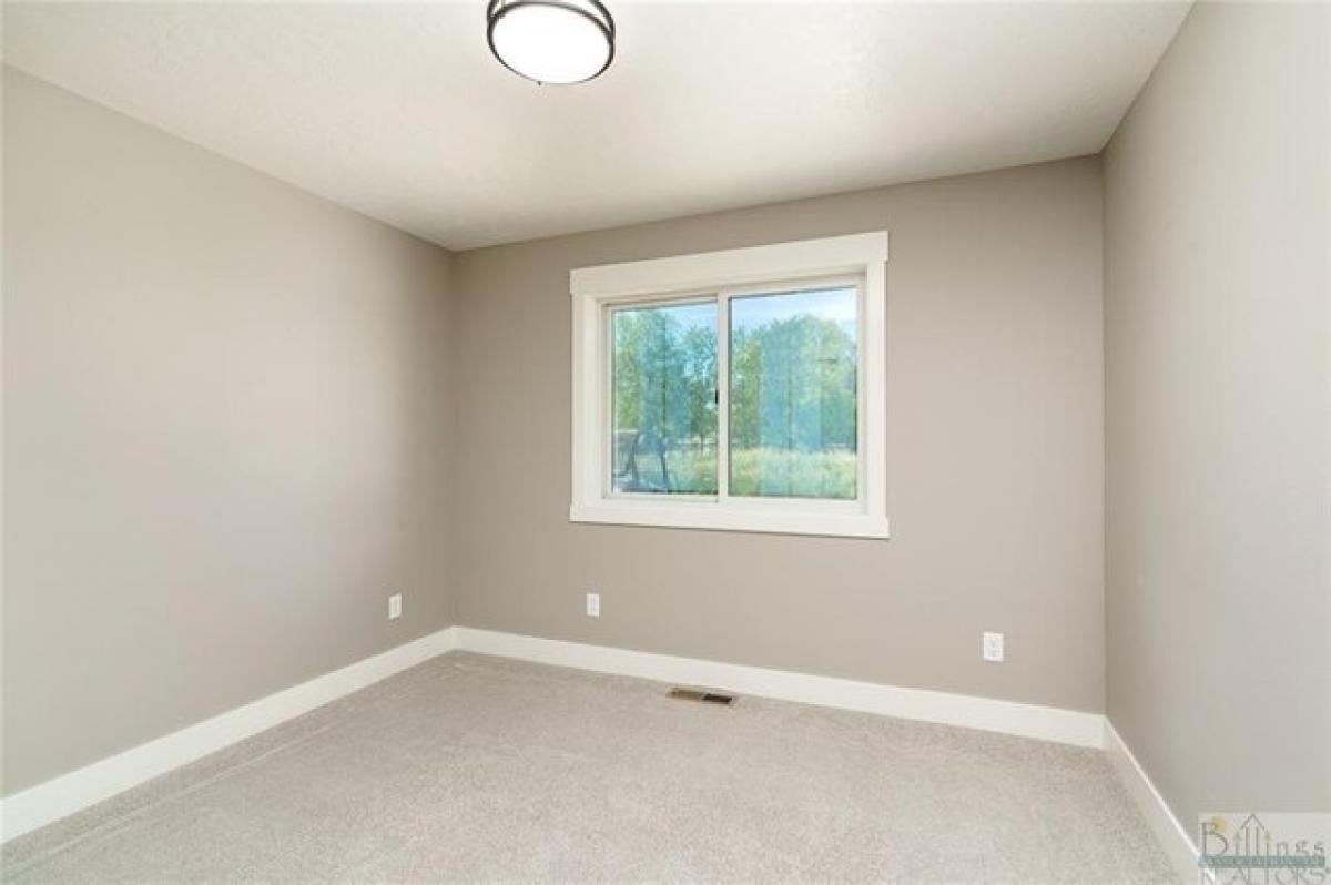 Picture of Home For Sale in Billings, Montana, United States