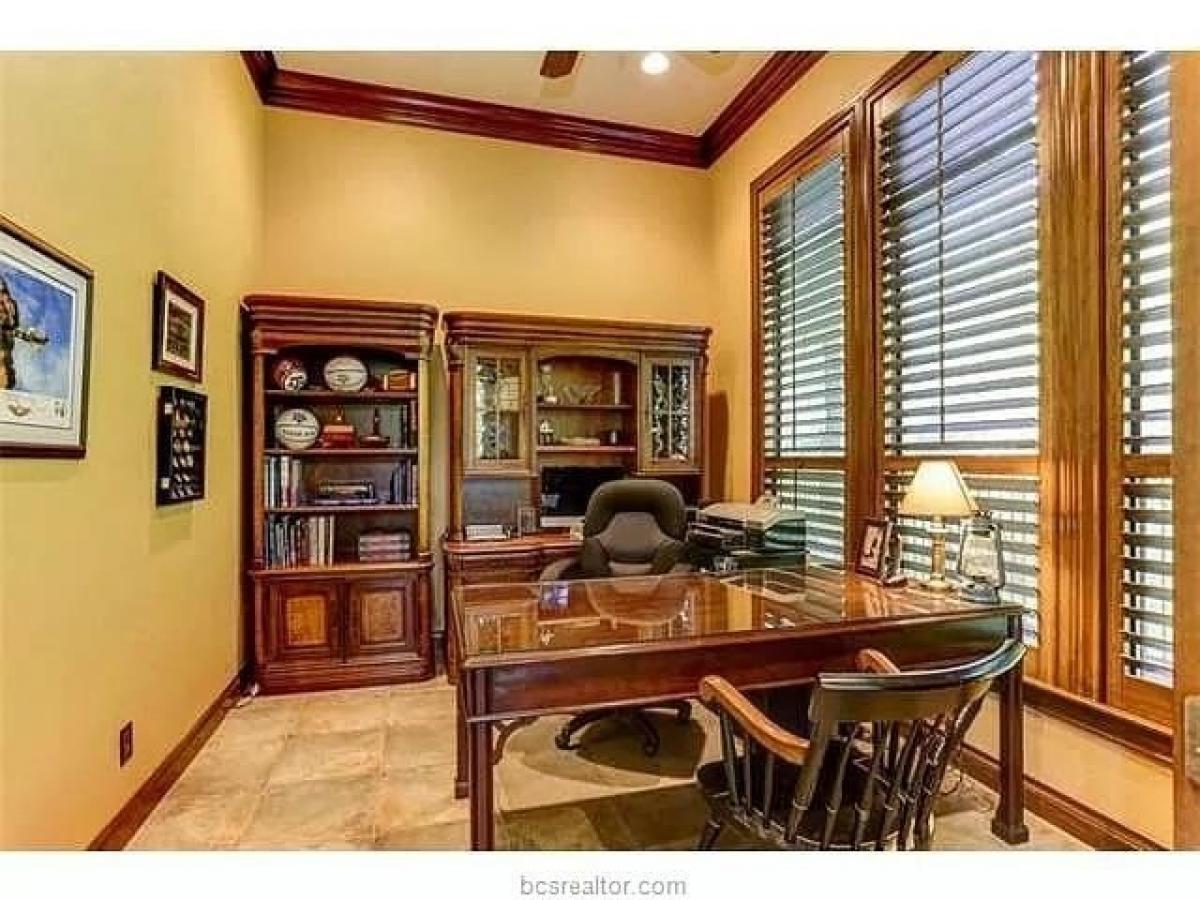 Picture of Home For Rent in Bryan, Texas, United States