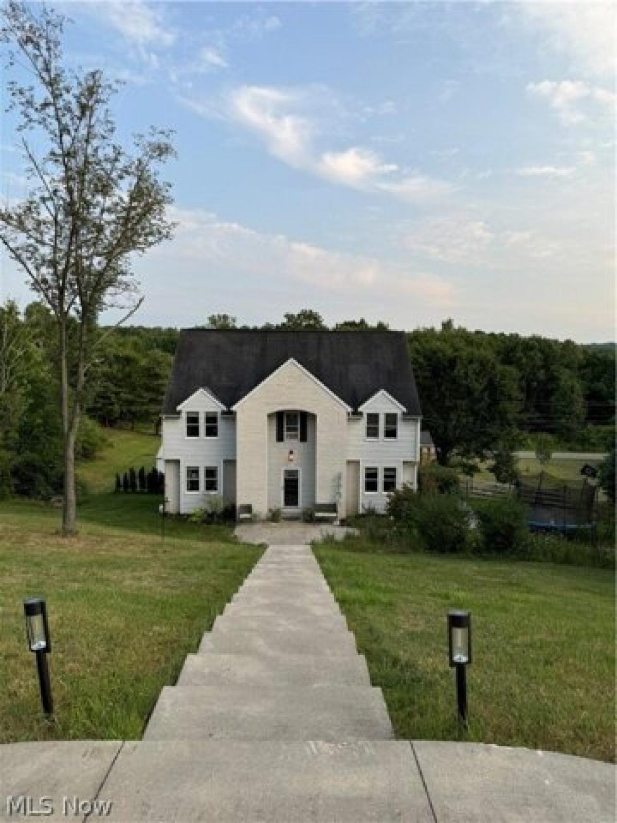 Picture of Home For Sale in Medina, Ohio, United States