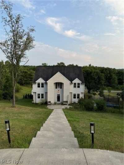 Home For Sale in Medina, Ohio