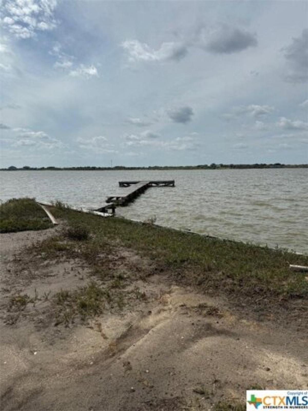 Picture of Residential Land For Sale in Palacios, Texas, United States