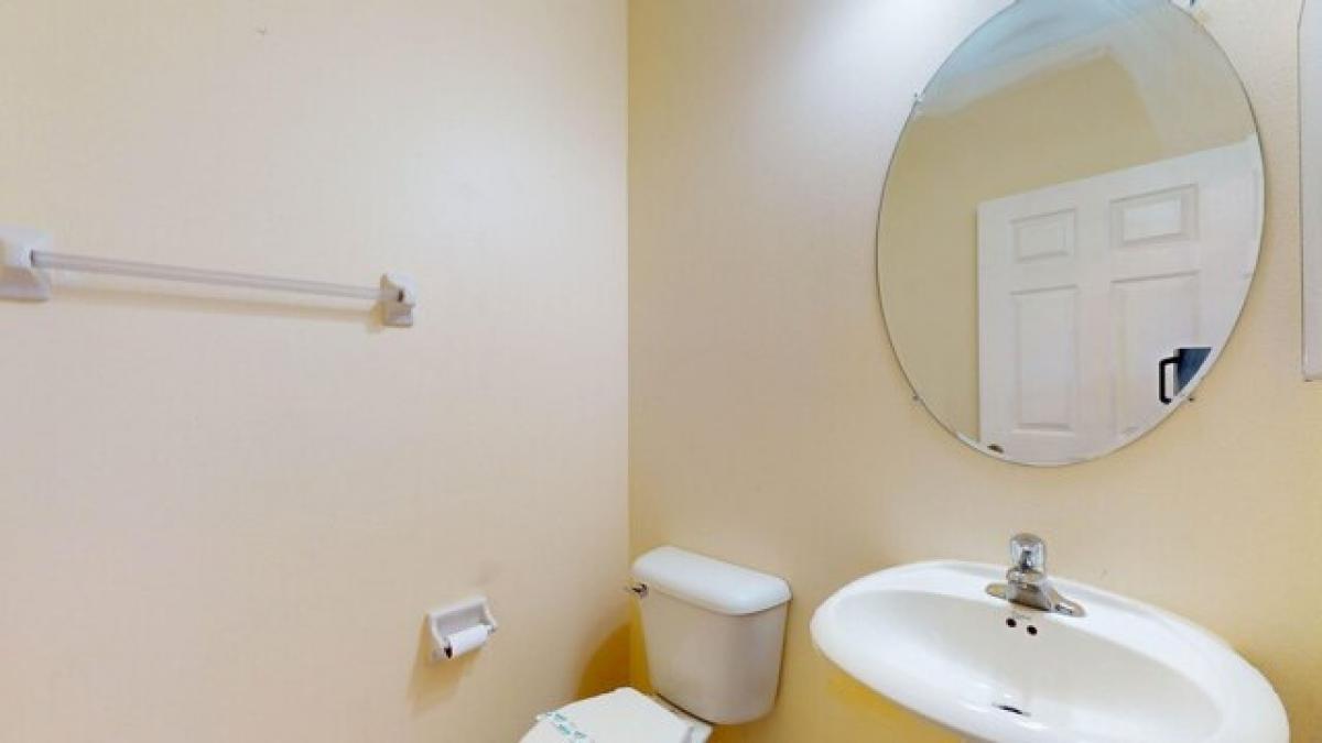 Picture of Home For Sale in Fort Pierce, Florida, United States