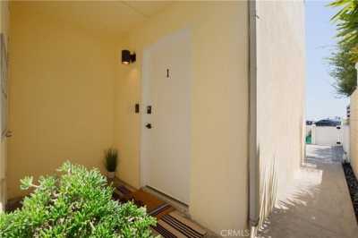 Home For Sale in Long Beach, California