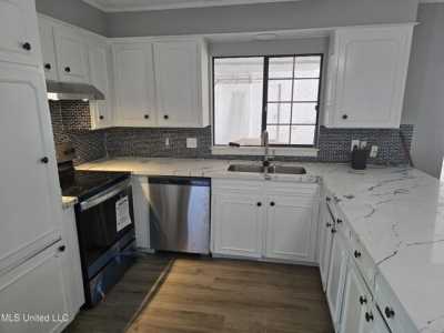 Home For Sale in Jackson, Mississippi