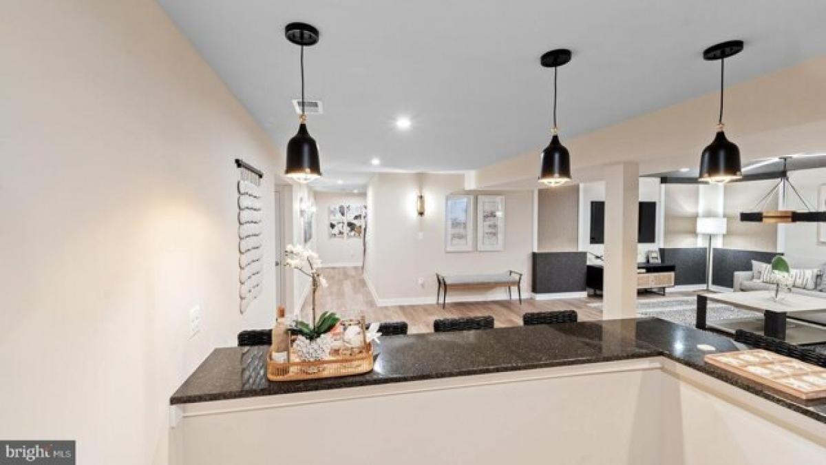 Picture of Home For Sale in Lewes, Delaware, United States