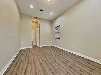 Home For Sale in Pembroke Pines, Florida