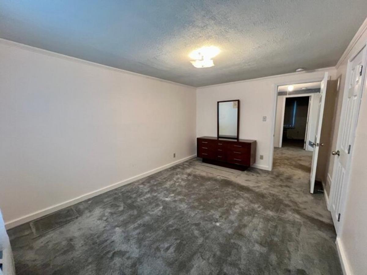 Picture of Home For Sale in Kirksville, Missouri, United States