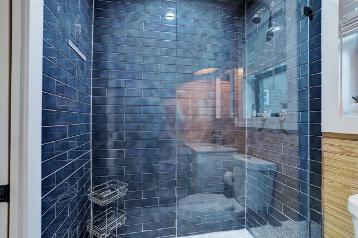 Picture of Home For Sale in Galveston, Texas, United States