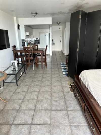 Home For Sale in North Miami, Florida