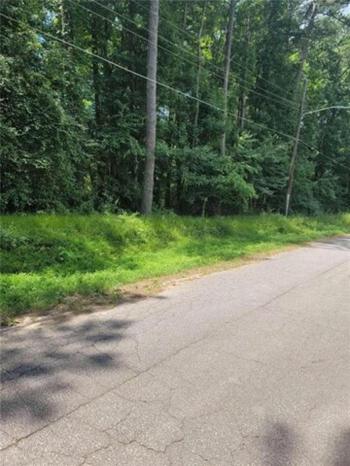 Picture of Residential Land For Sale in Morrow, Georgia, United States