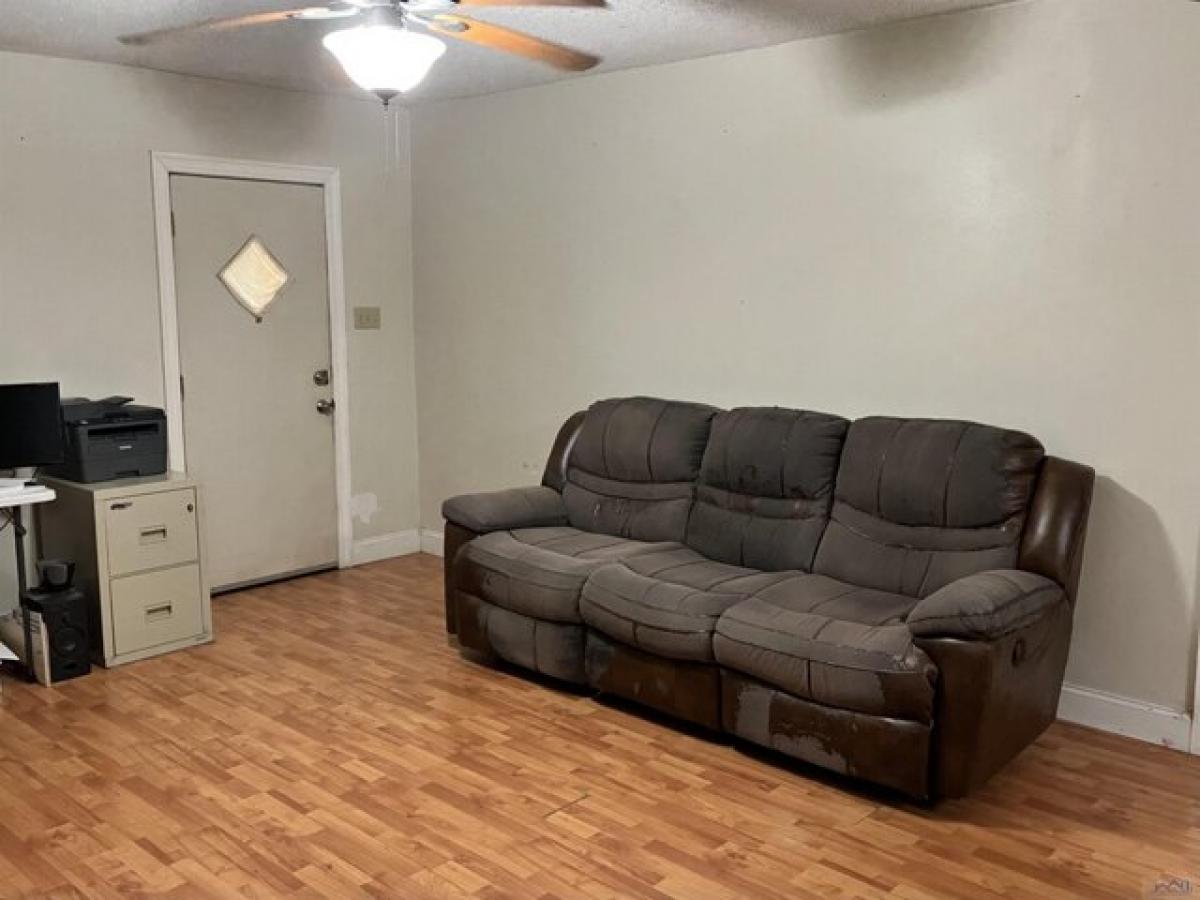 Picture of Home For Sale in Houma, Louisiana, United States