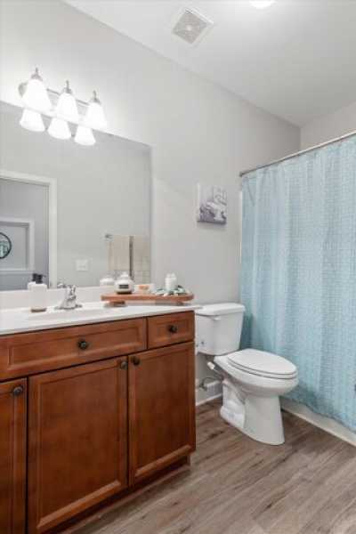 Home For Sale in Antioch, Tennessee