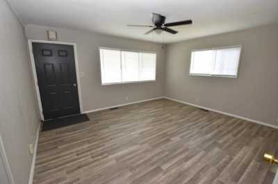 Home For Sale in Mishawaka, Indiana