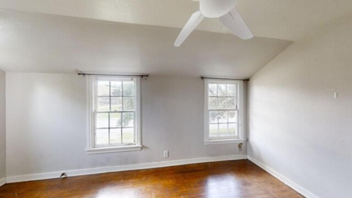 Picture of Home For Sale in Tyler, Texas, United States