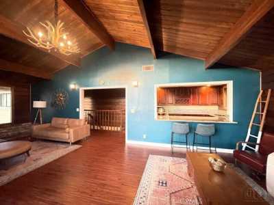 Home For Sale in Running Springs, California