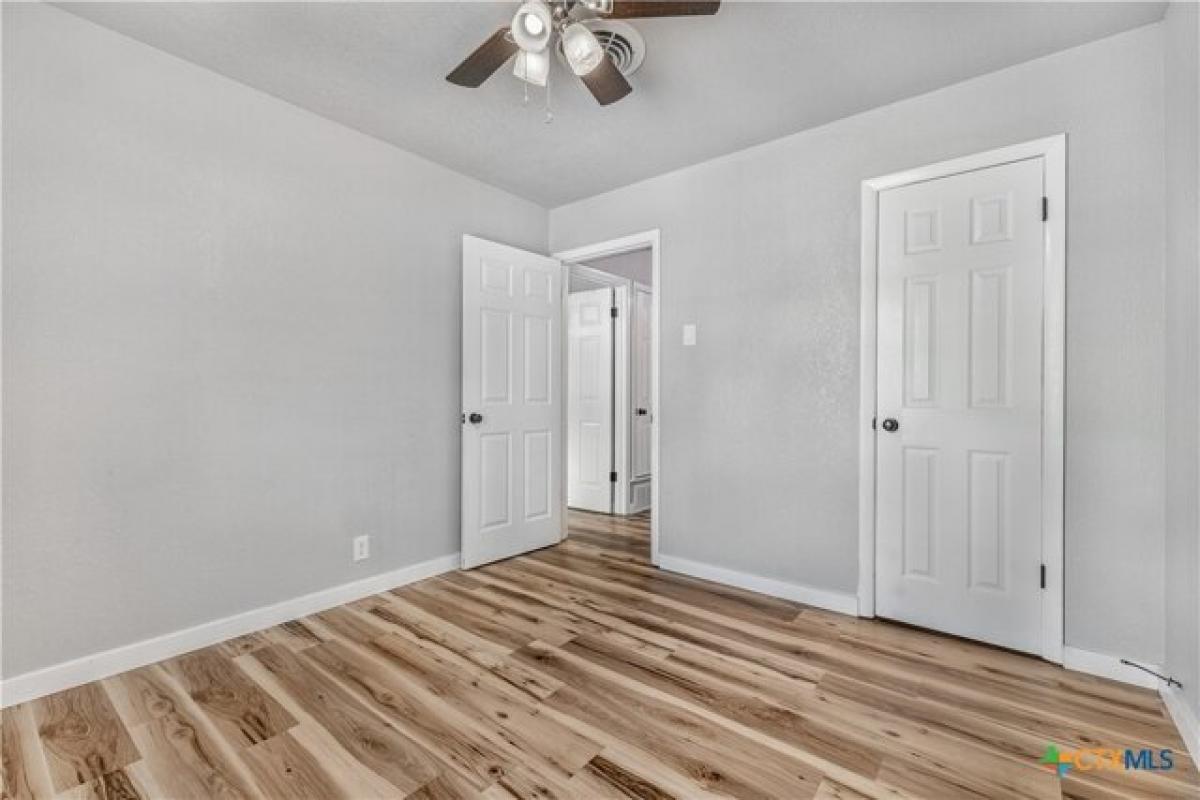 Picture of Home For Sale in Belton, Texas, United States