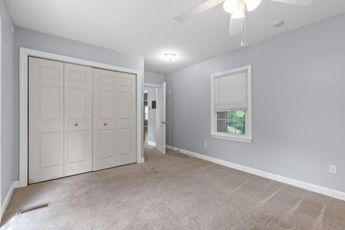 Picture of Home For Sale in Signal Mountain, Tennessee, United States