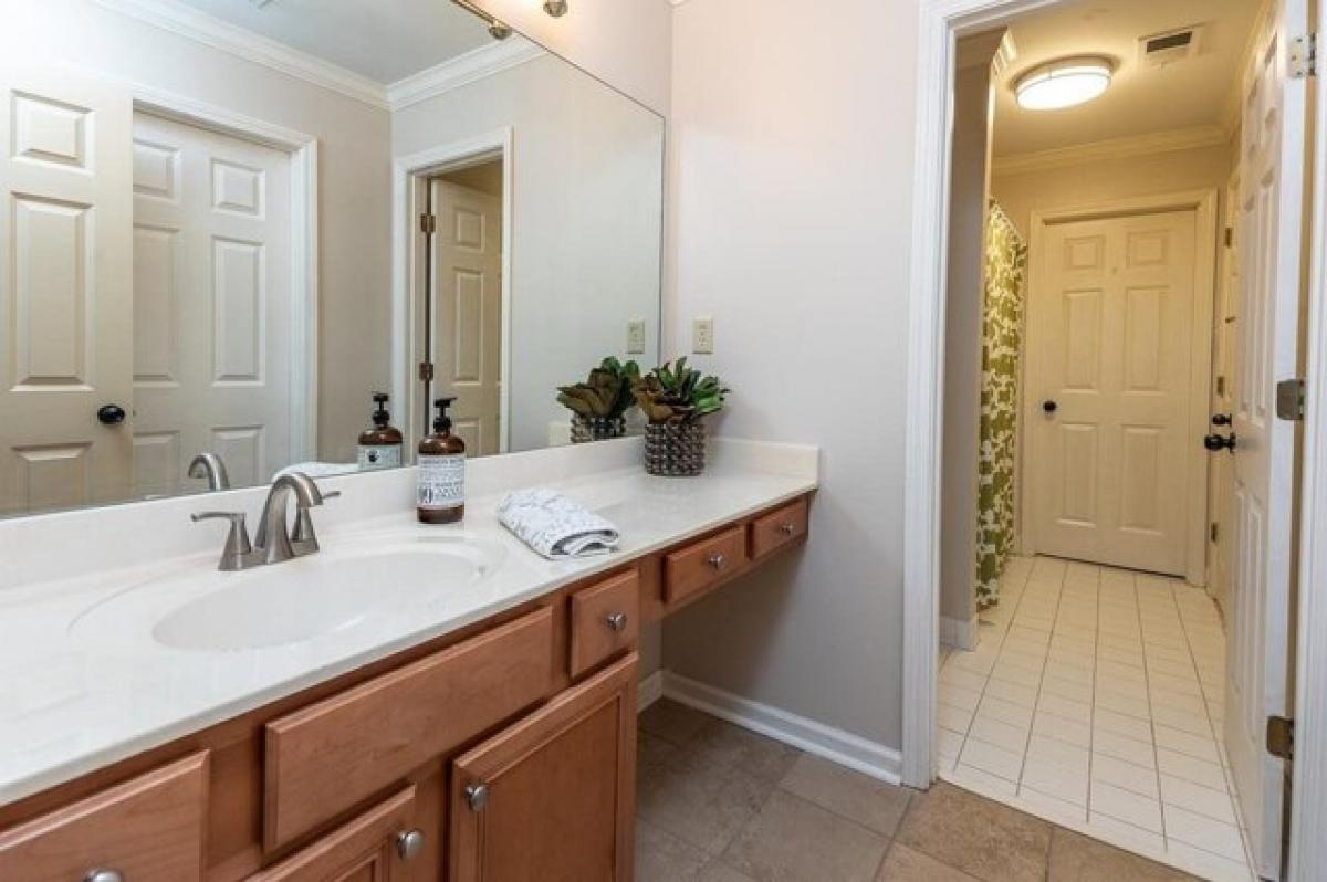 Picture of Home For Sale in Germantown, Tennessee, United States