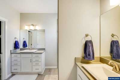 Home For Sale in Salem, Oregon