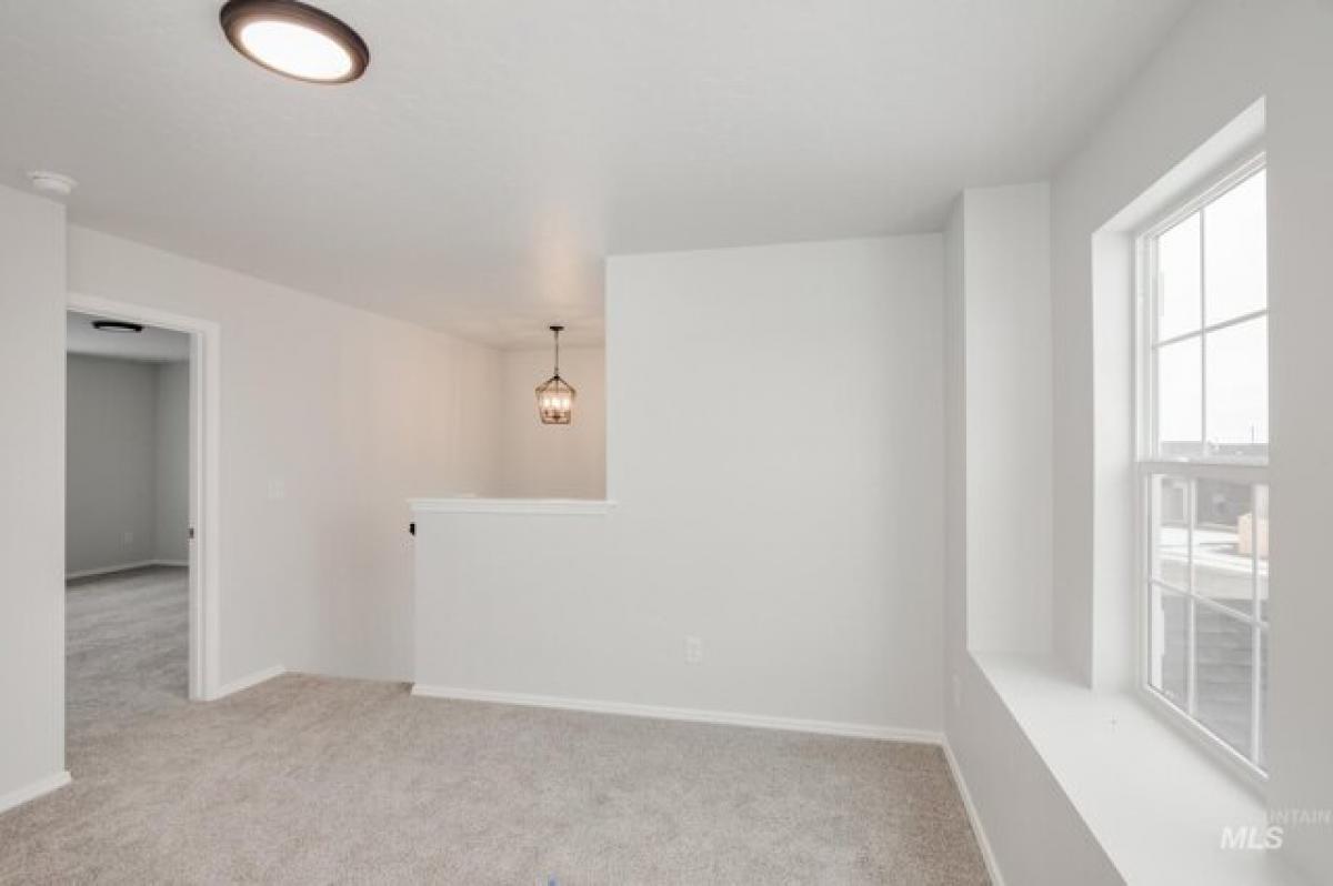 Picture of Home For Sale in Caldwell, Idaho, United States