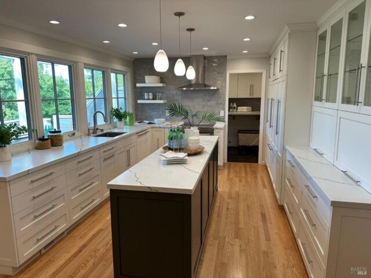 Picture of Home For Sale in Santa Rosa, California, United States