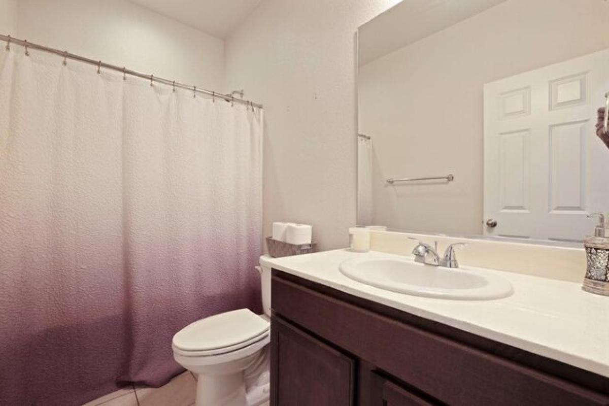 Picture of Home For Sale in Manteca, California, United States