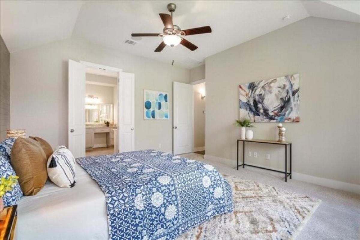 Picture of Home For Sale in San Marcos, Texas, United States