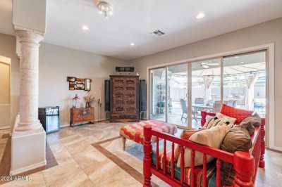 Home For Sale in Glendale, Arizona