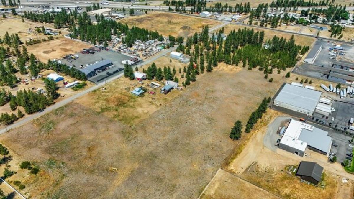Picture of Residential Land For Sale in Spokane, Washington, United States