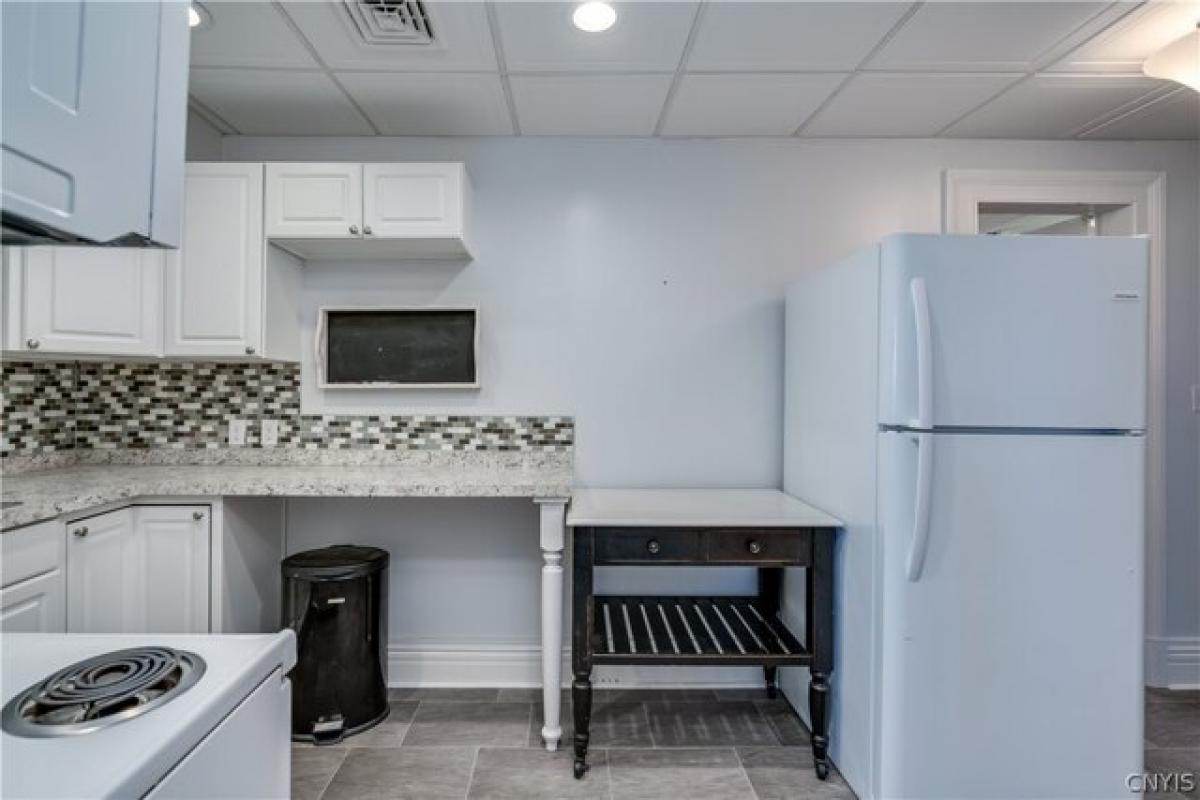 Picture of Home For Sale in Watertown, New York, United States