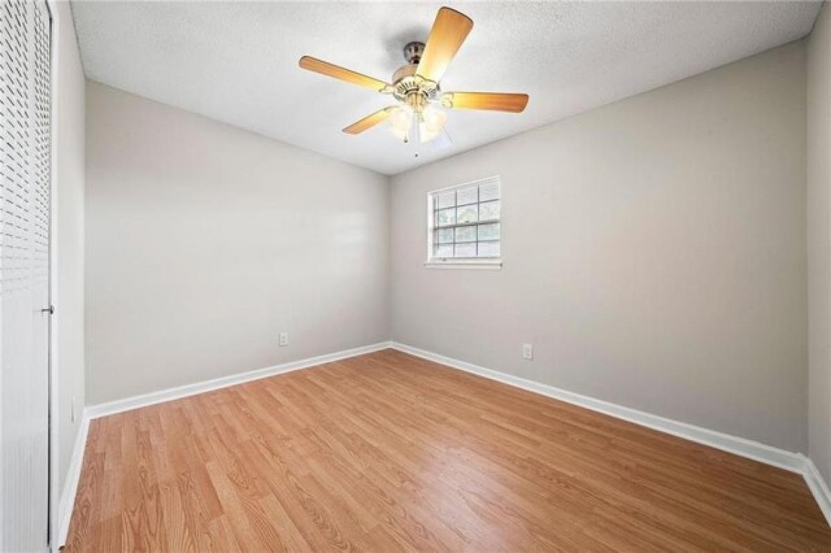 Picture of Home For Sale in Union City, Georgia, United States