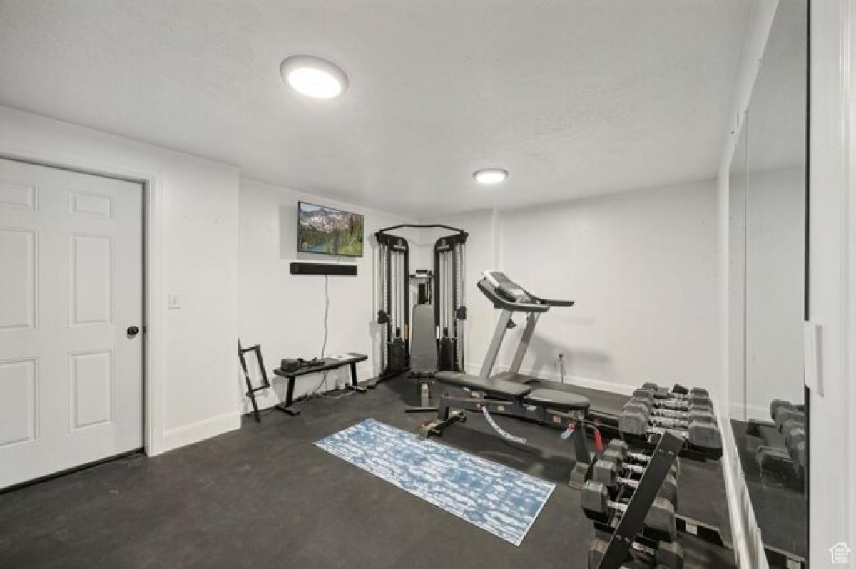 Picture of Home For Sale in West Jordan, Utah, United States