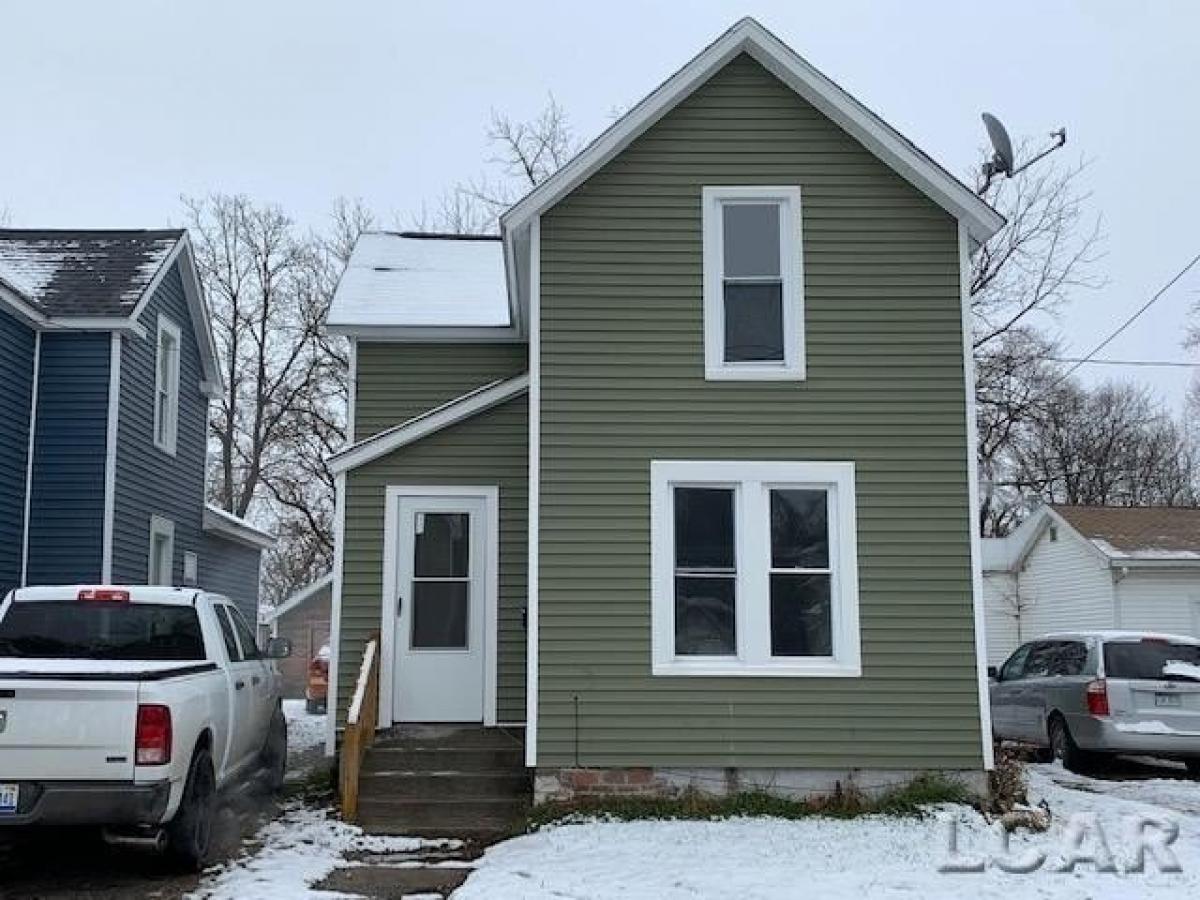 Picture of Home For Sale in Adrian, Michigan, United States