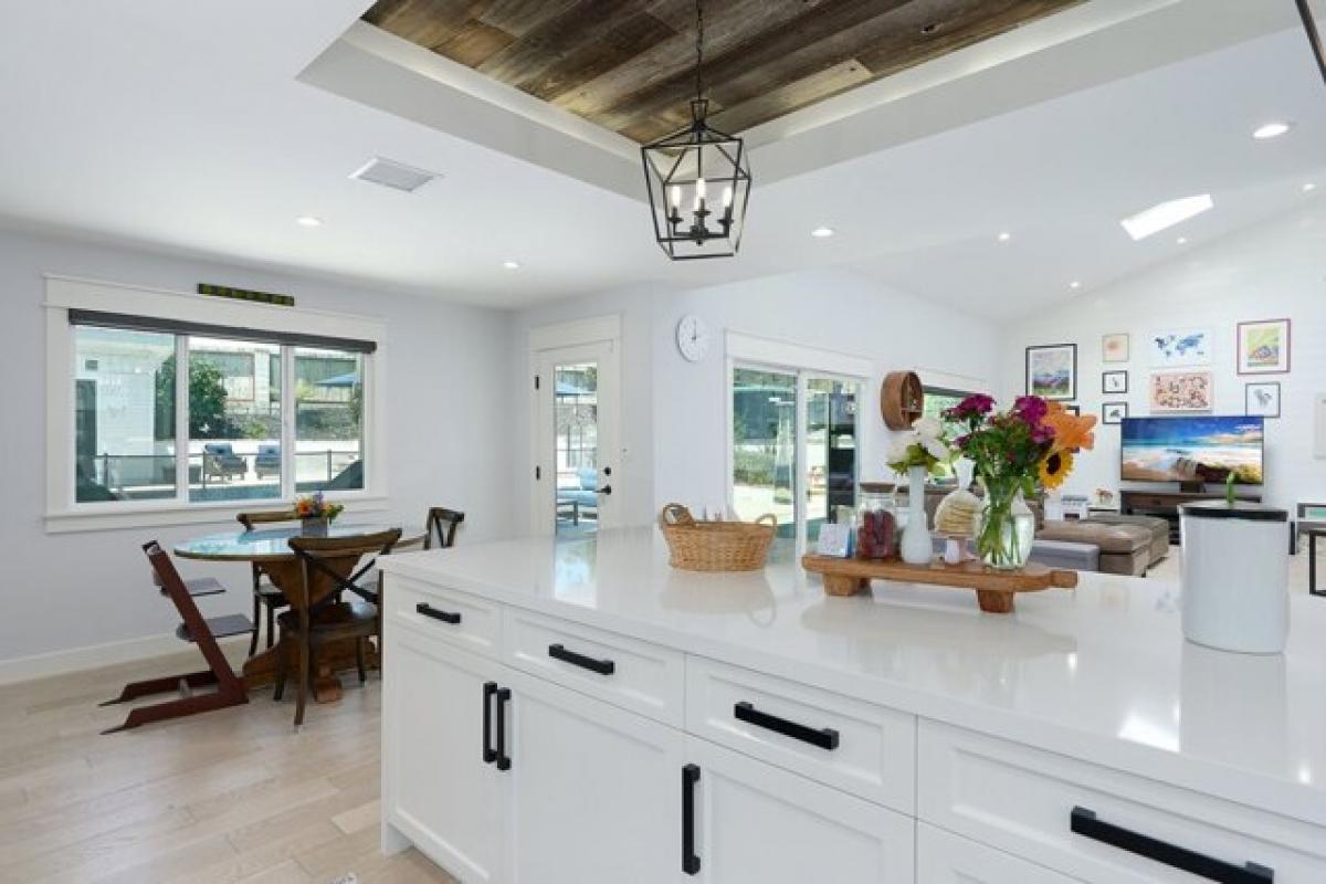 Picture of Home For Sale in Thousand Oaks, California, United States