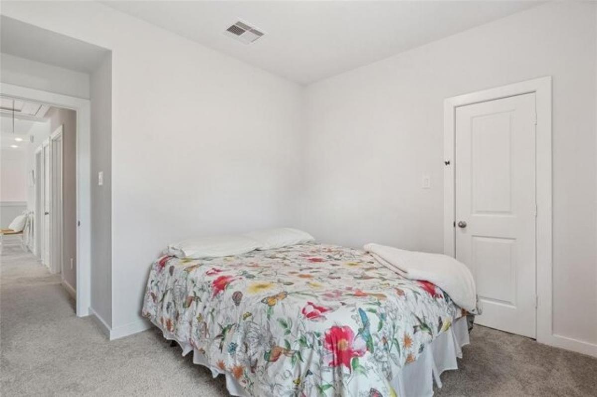 Picture of Home For Sale in Montgomery, Texas, United States