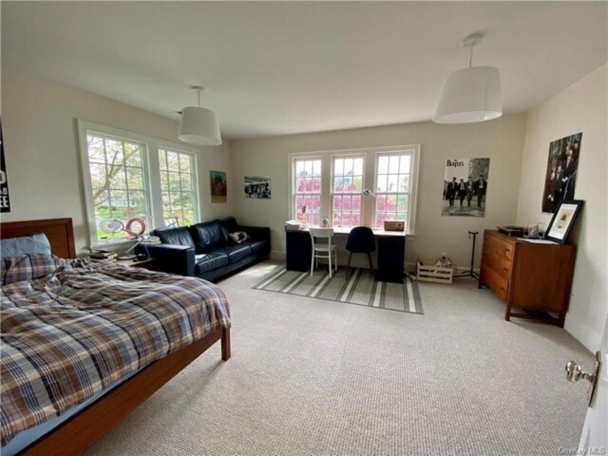 Picture of Home For Rent in Scarsdale, New York, United States