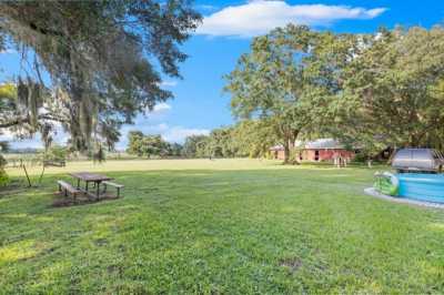 Home For Sale in Dade City, Florida