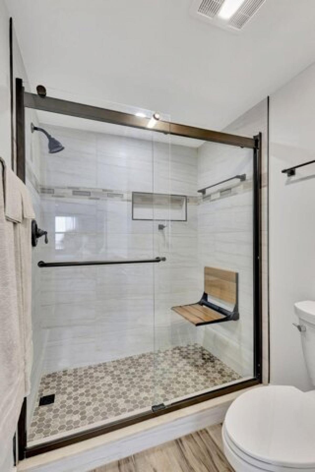 Picture of Home For Sale in Riviera Beach, Florida, United States