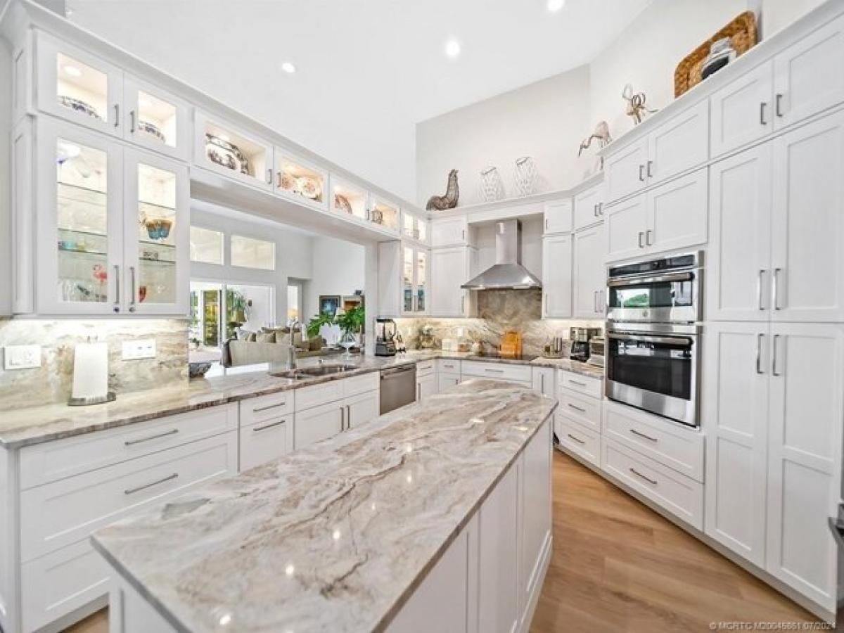 Picture of Home For Sale in Palm City, Florida, United States