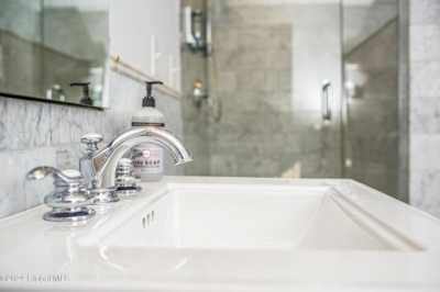 Home For Sale in Saratoga Springs, New York